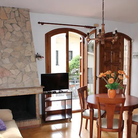 Ferienhaus Casa Con Piscina Comunitaria En Lloret.
